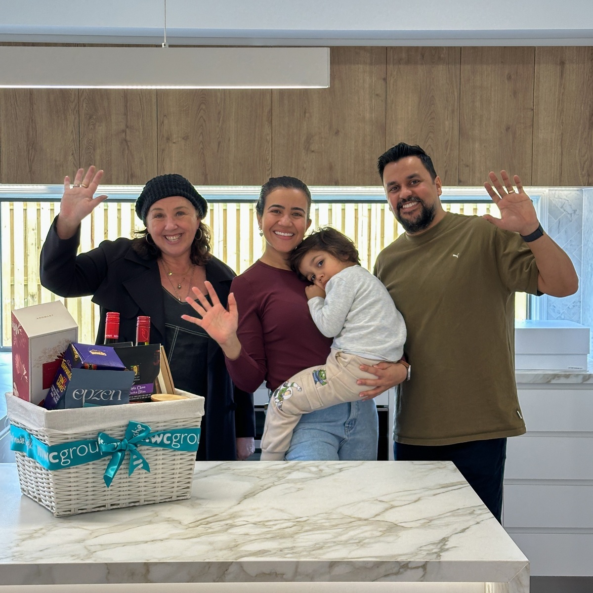 Yohanna-Ari-Review